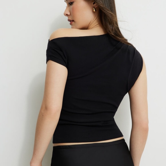 NWT Dynamite Off Shoulder Draped Jersey Top - Picture 2 of 5